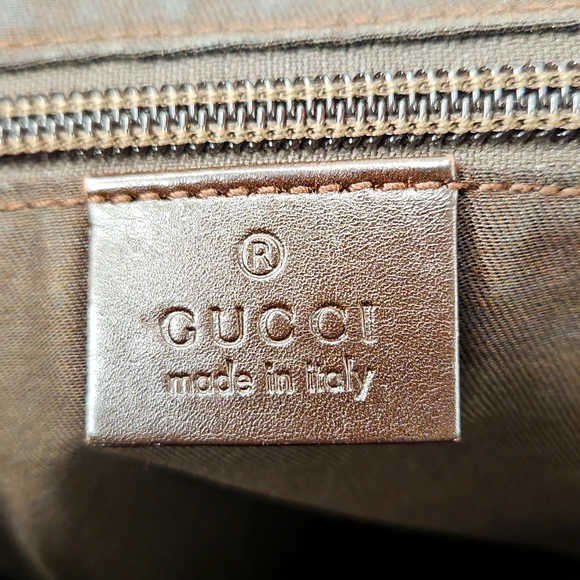 Authentic Gucci Monogram Classic Crossbody Handbag Purse Authentic - Picture 8 of 16